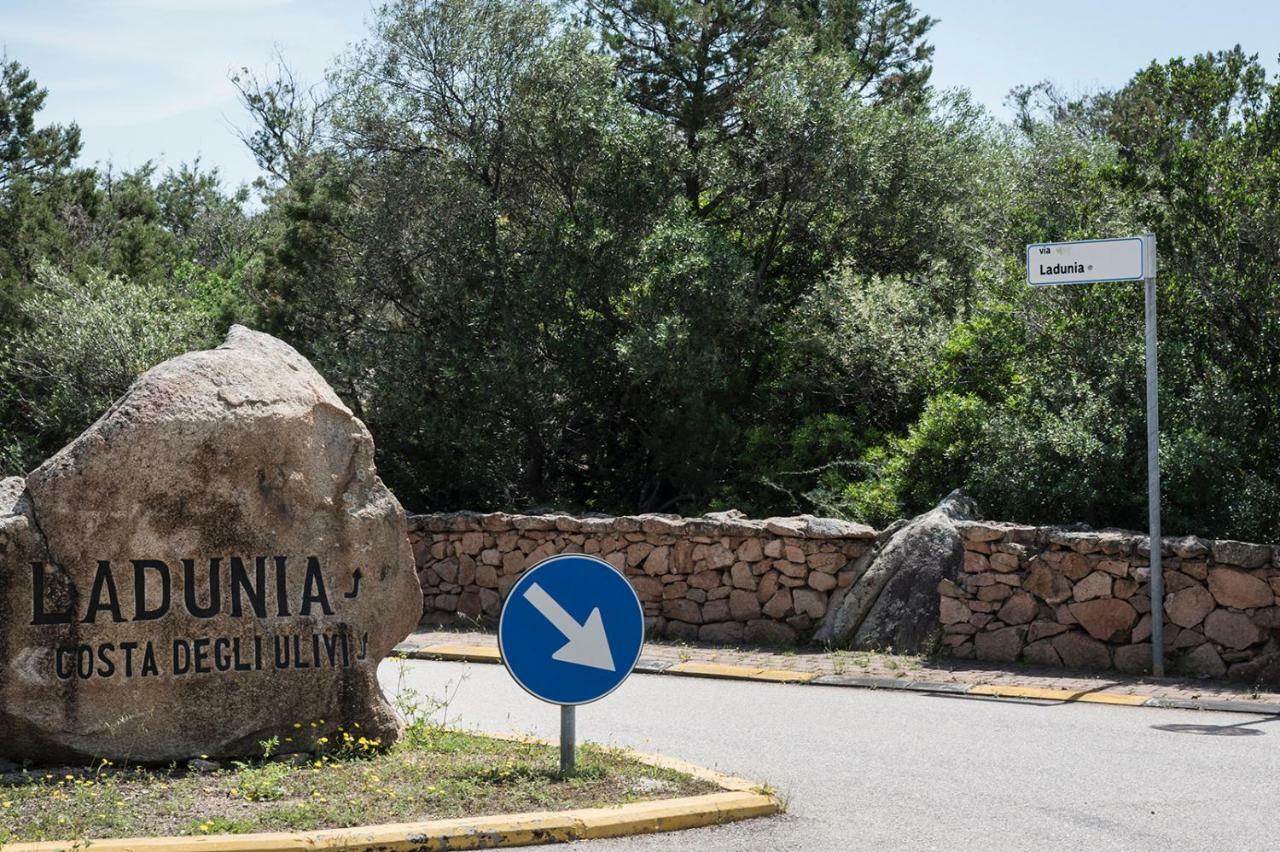 Casa Valery Wonderful Sea View Apartment Porto Rotondo Exterior photo